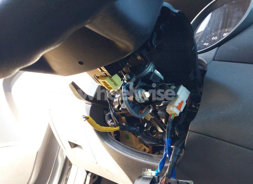 Photo 6 of 2015 Hyundai Elantra SE (VIN 5NPDH4AE6FH629656)