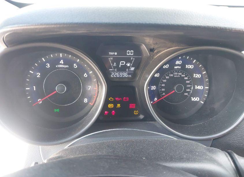 Photo 7 of 2015 Hyundai Elantra SE (VIN 5NPDH4AE6FH632282)