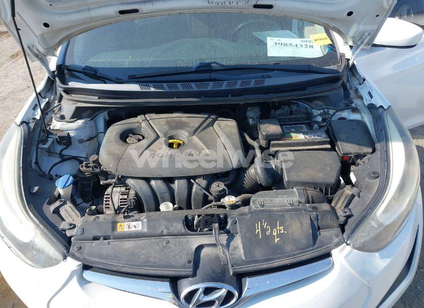 Photo 10 of 2015 Hyundai Elantra SE (VIN 5NPDH4AE6FH636901)