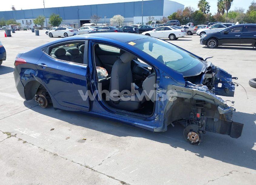 2015 Hyundai Elantra SE (VIN 5NPDH4AE6FH644075) main photo
