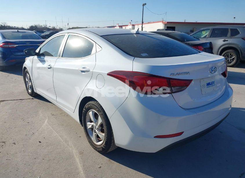 Photo 3 of 2015 Hyundai Elantra SE (VIN 5NPDH4AE6FH650748)
