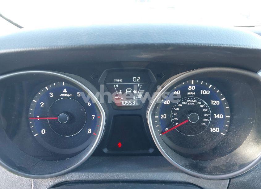 Photo 7 of 2016 Hyundai Elantra SE (VIN 5NPDH4AE6GH665946)