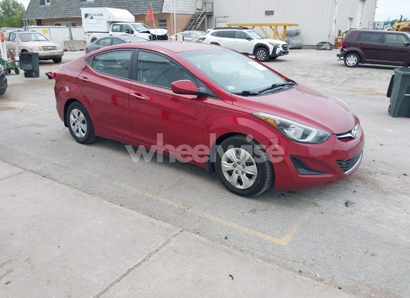 2016 Hyundai Elantra SE (VIN 5NPDH4AE6GH669012) main photo