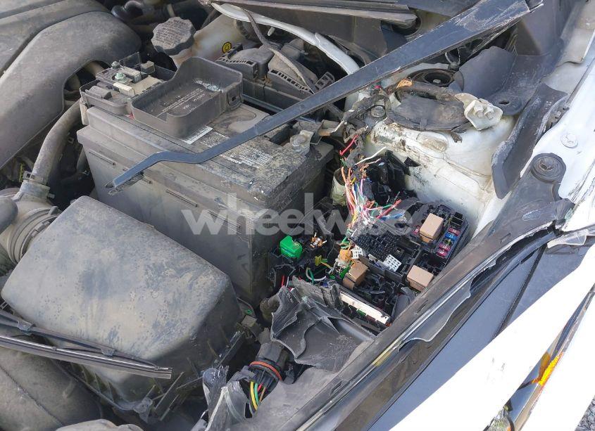 Photo 12 of 2016 Hyundai Elantra SE (VIN 5NPDH4AE6GH695559)