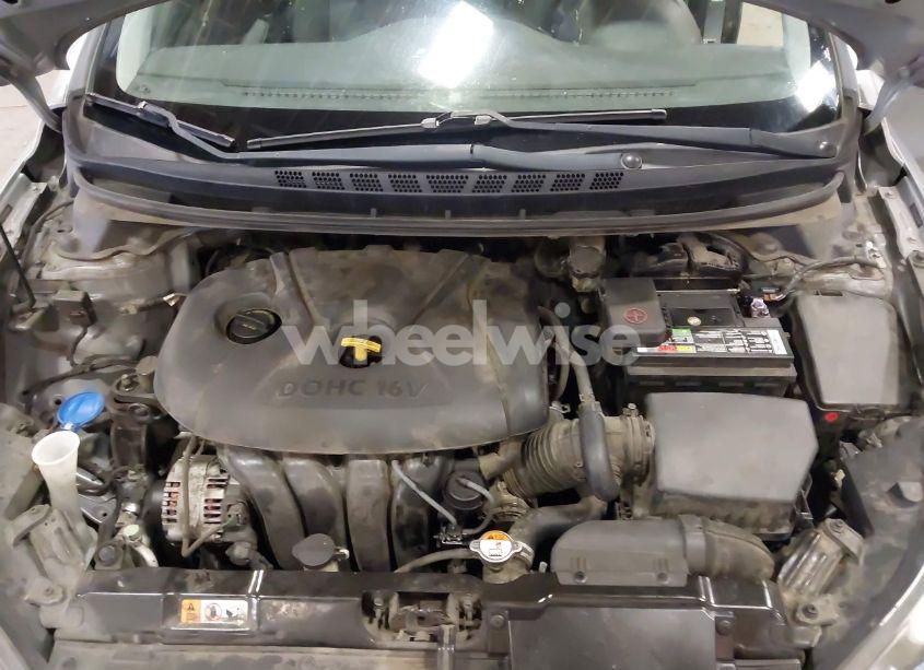 Photo 10 of 2016 Hyundai Elantra SE (VIN 5NPDH4AE6GH698946)
