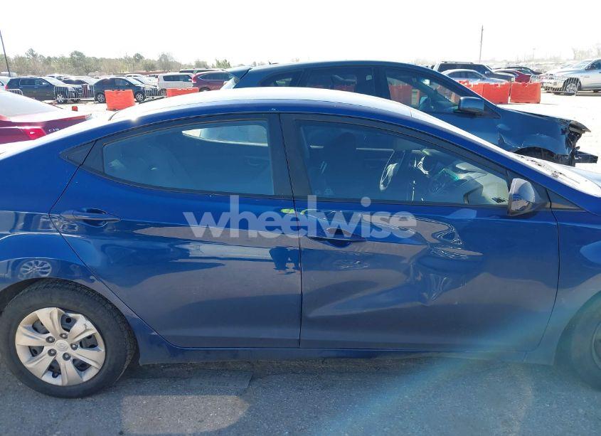 Photo 13 of 2016 Hyundai Elantra SE (VIN 5NPDH4AE6GH701554)