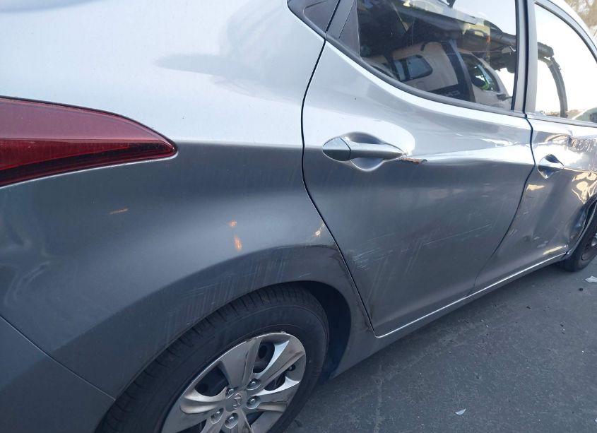 Photo 18 of 2016 Hyundai Elantra SE (VIN 5NPDH4AE6GH706494)