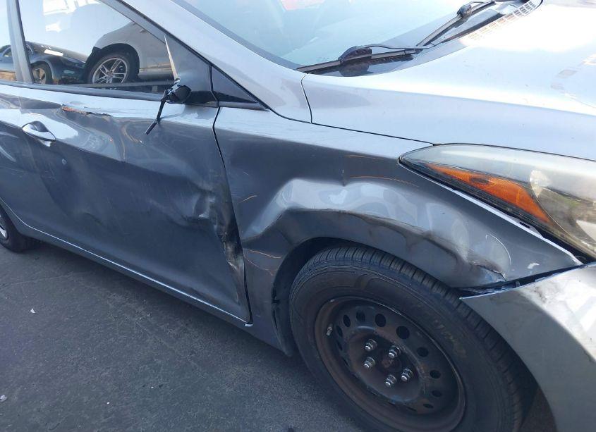 Photo 6 of 2016 Hyundai Elantra SE (VIN 5NPDH4AE6GH706494)