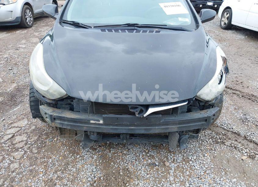 Photo 6 of 2016 Hyundai Elantra SE (VIN 5NPDH4AE6GH712831)