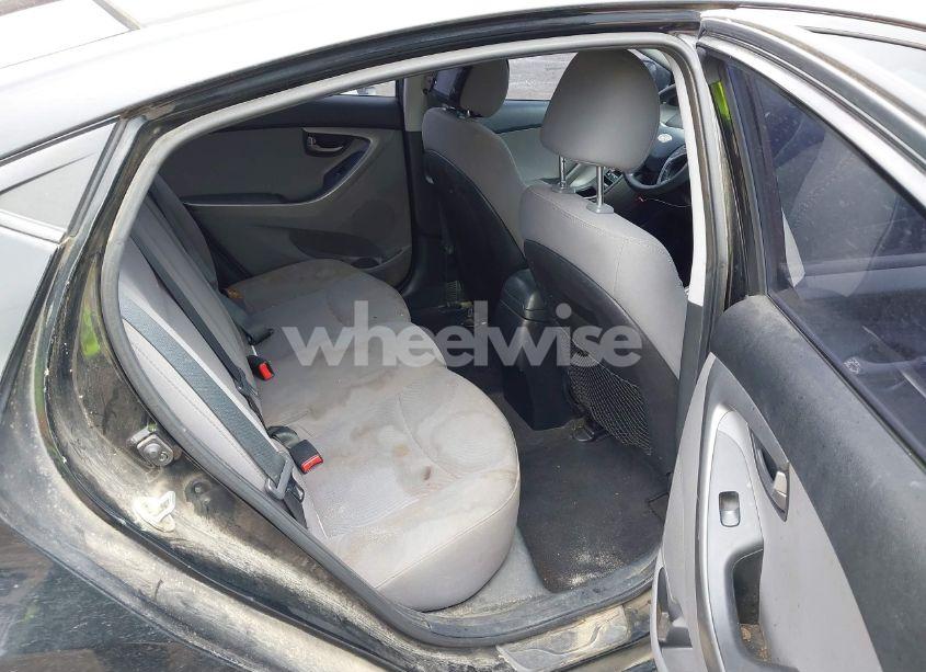 Photo 8 of 2016 Hyundai Elantra SE (VIN 5NPDH4AE6GH712831)