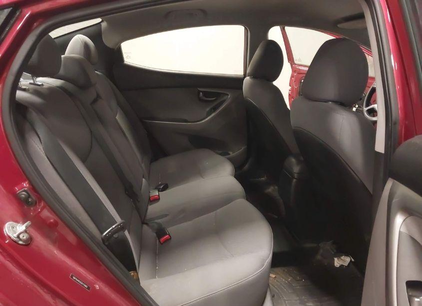 Photo 8 of 2016 Hyundai Elantra SE (VIN 5NPDH4AE6GH714661)