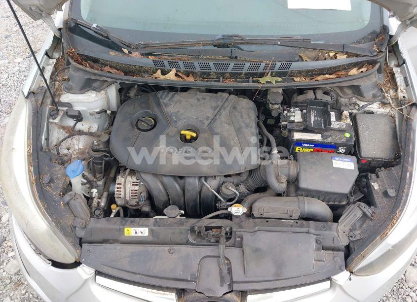Photo 10 of 2016 Hyundai Elantra SE (VIN 5NPDH4AE6GH721951)