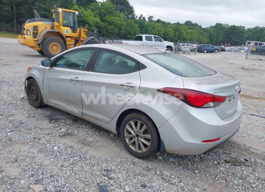 Photo 3 of 2016 Hyundai Elantra SE (VIN 5NPDH4AE6GH721951)