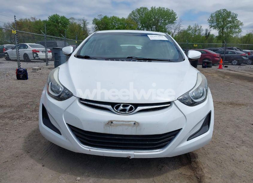 Photo 12 of 2016 Hyundai Elantra SE (VIN 5NPDH4AE6GH744789)