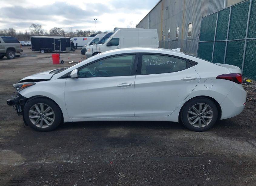 Photo 14 of 2016 Hyundai Elantra SE (VIN 5NPDH4AE6GH753007)