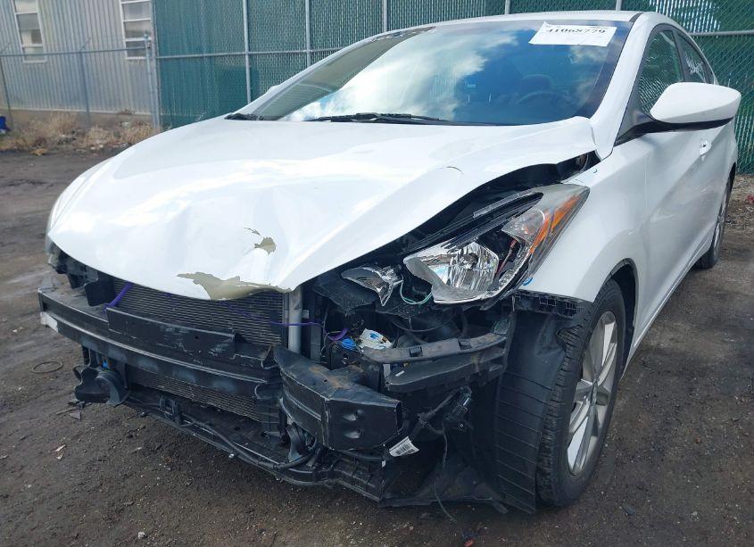 Photo 6 of 2016 Hyundai Elantra SE (VIN 5NPDH4AE6GH753007)