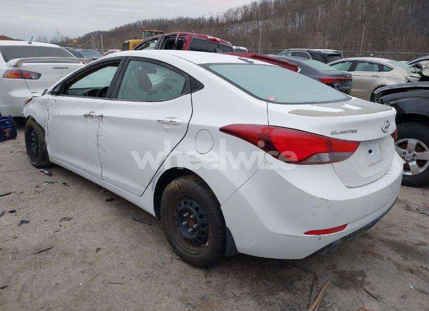 Photo 3 of 2016 Hyundai Elantra SE (VIN 5NPDH4AE6GH757106)