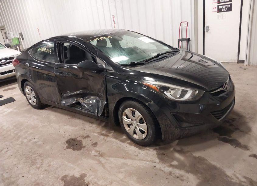 2016 Hyundai Elantra SE (VIN 5NPDH4AE6GH764556) main photo