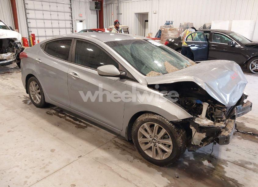 2016 Hyundai Elantra SE (VIN 5NPDH4AE6GH782393) main photo