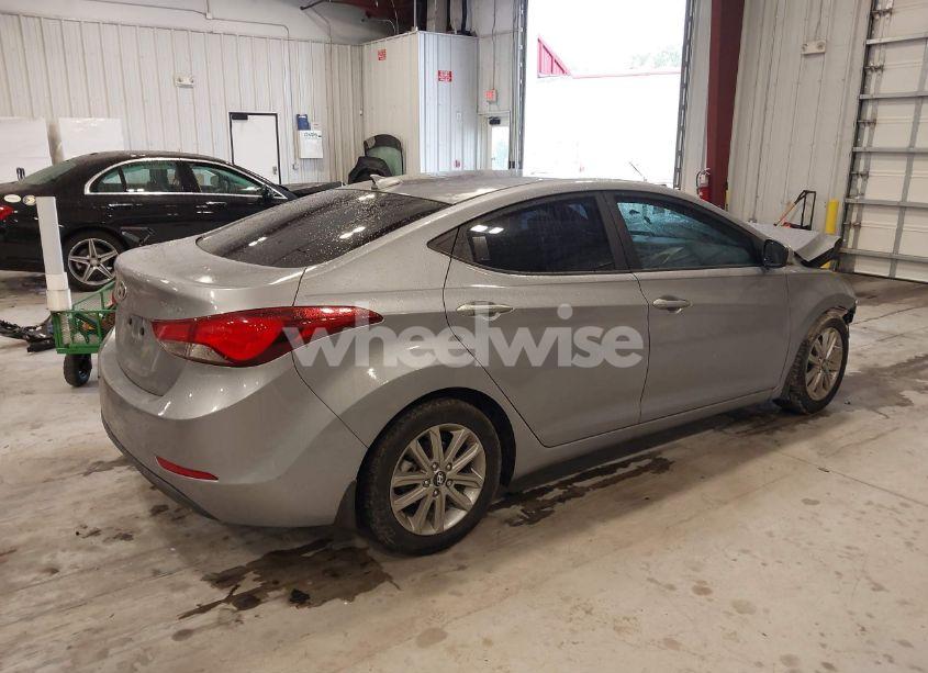 Photo 4 of 2016 Hyundai Elantra SE (VIN 5NPDH4AE6GH782393)