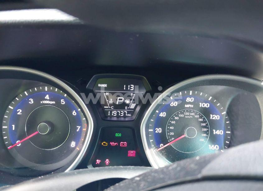 Photo 7 of 2016 Hyundai Elantra SE (VIN 5NPDH4AE6GH782393)