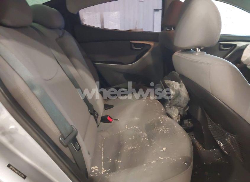 Photo 8 of 2016 Hyundai Elantra SE (VIN 5NPDH4AE6GH782393)