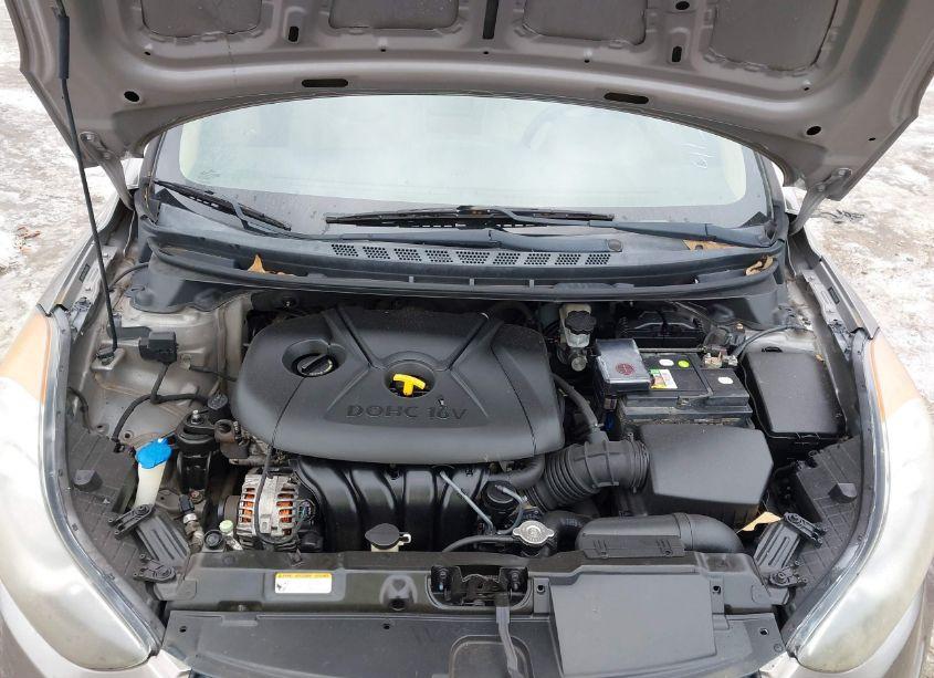 Photo 10 of 2011 Hyundai Elantra GLS (VIN 5NPDH4AE7BH031909)