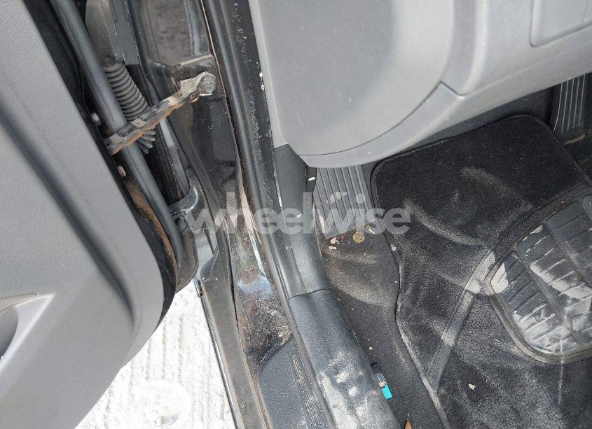 Photo 6 of 2011 Hyundai Elantra LIMITED (VIN 5NPDH4AE7BH039301)