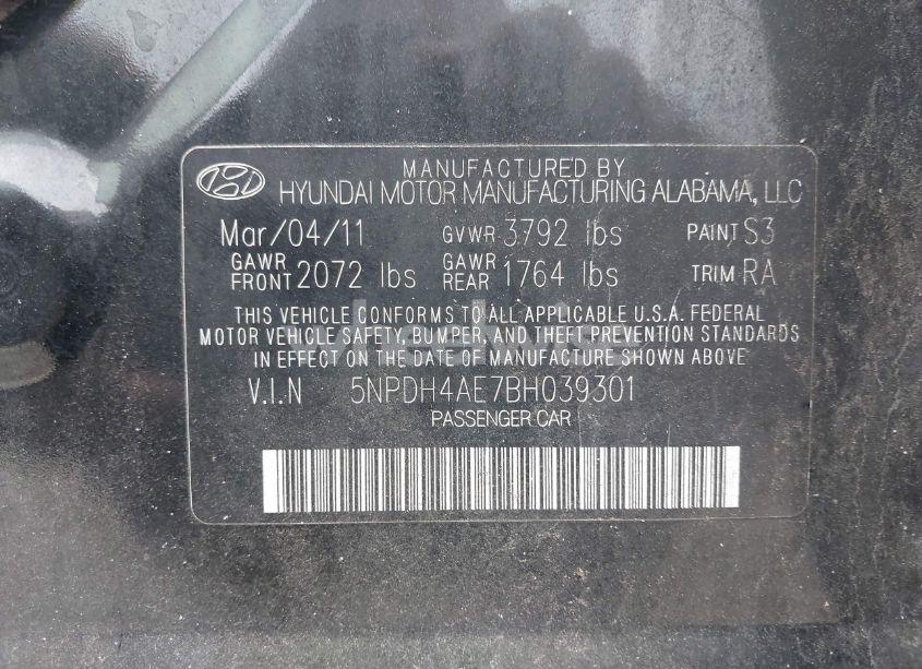 Photo 9 of 2011 Hyundai Elantra LIMITED (VIN 5NPDH4AE7BH039301)