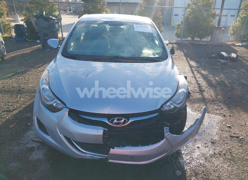 Photo 12 of 2012 Hyundai Elantra GLS (VIN 5NPDH4AE7CH077127)