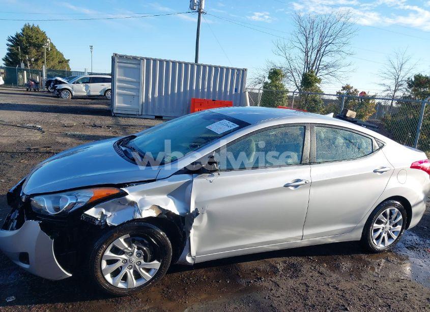 Photo 14 of 2012 Hyundai Elantra GLS (VIN 5NPDH4AE7CH077127)