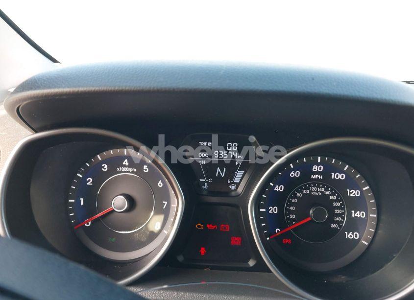 Photo 7 of 2012 Hyundai Elantra GLS (VIN 5NPDH4AE7CH077127)