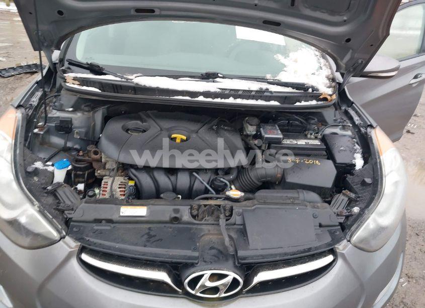 Photo 10 of 2012 Hyundai Elantra LIMITED (VIN 5NPDH4AE7CH120218)