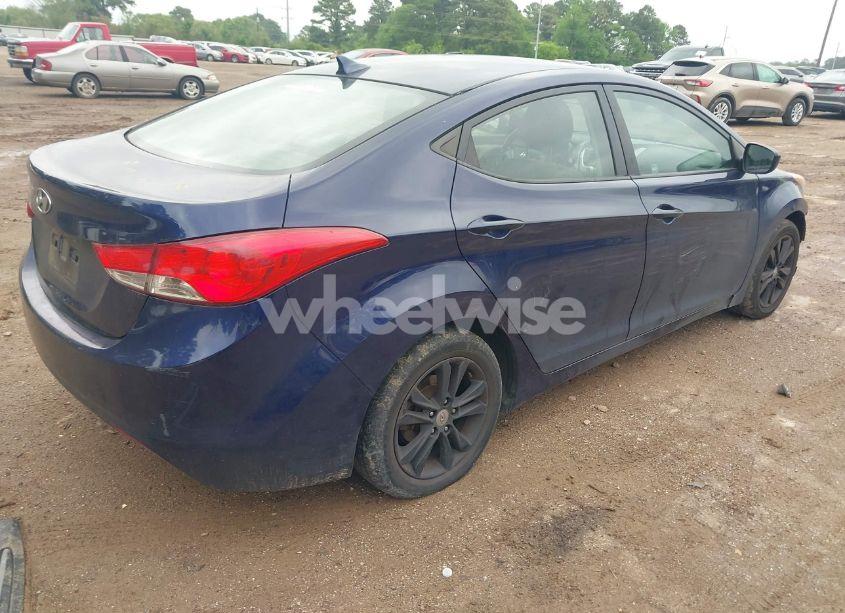 Photo 4 of 2012 Hyundai Elantra GLS (VIN 5NPDH4AE7CH124298)