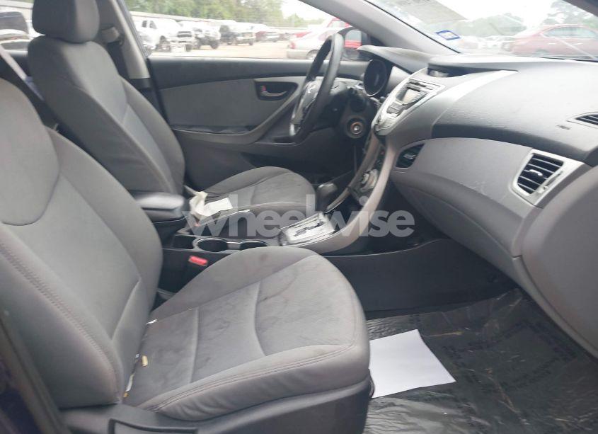 Photo 5 of 2012 Hyundai Elantra GLS (VIN 5NPDH4AE7CH124298)
