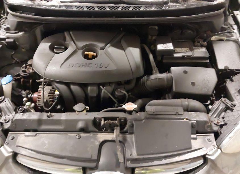 Photo 10 of 2012 Hyundai Elantra GLS (VIN 5NPDH4AE7CH139528)