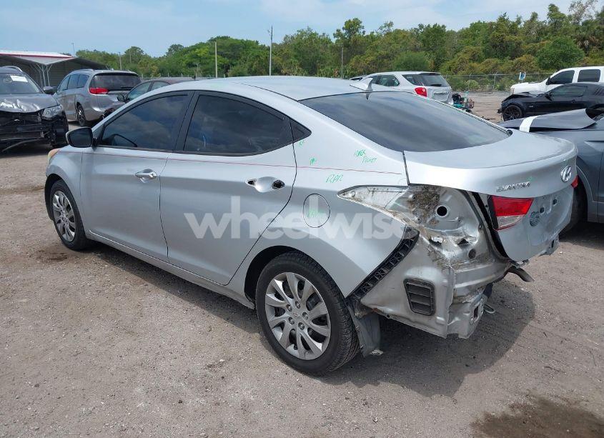 Photo 3 of 2013 Hyundai Elantra GLS (VIN 5NPDH4AE7DH160123)