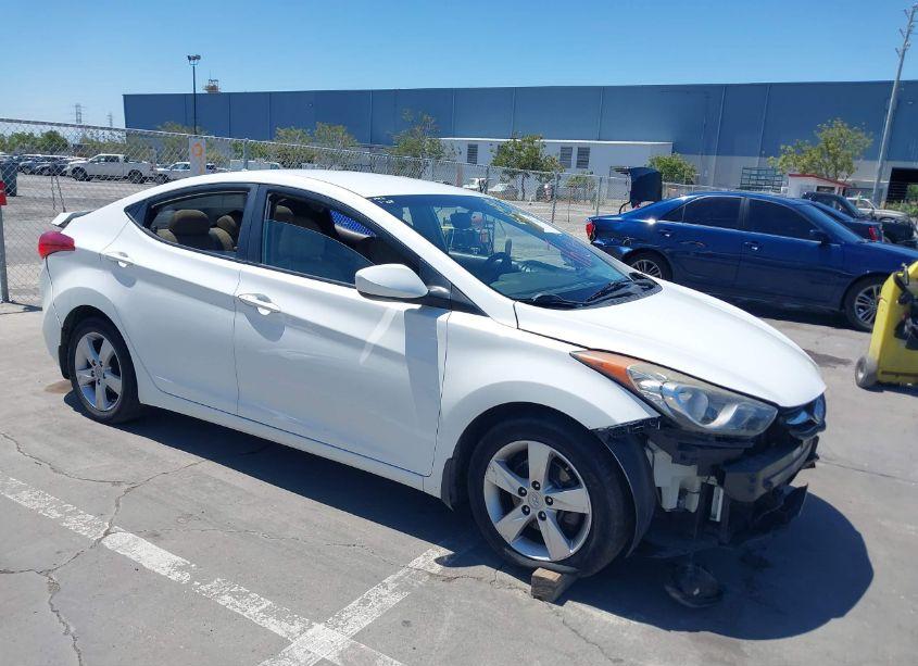 2013 Hyundai Elantra GLS (VIN 5NPDH4AE7DH186897) main photo