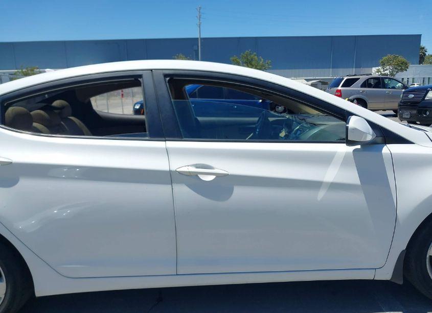 Photo 13 of 2013 Hyundai Elantra GLS (VIN 5NPDH4AE7DH186897)