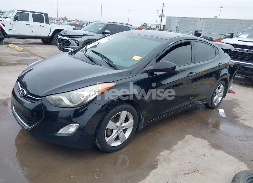Photo 2 of 2013 Hyundai Elantra GLS (VIN 5NPDH4AE7DH188651)