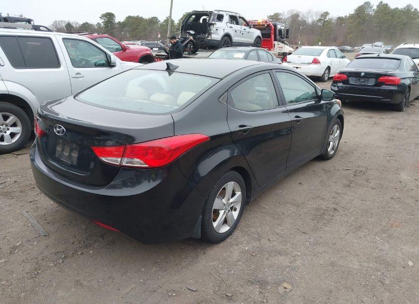 Photo 4 of 2013 Hyundai Elantra GLS (VIN 5NPDH4AE7DH189735)