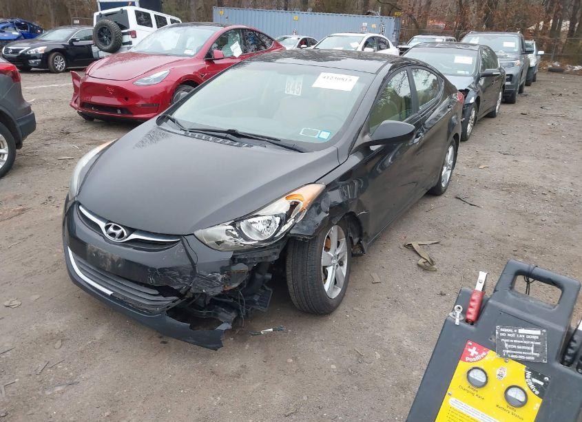 Photo 6 of 2013 Hyundai Elantra GLS (VIN 5NPDH4AE7DH189735)