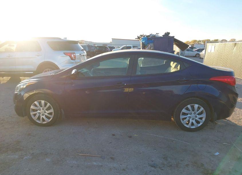 Photo 14 of 2013 Hyundai Elantra GLS (VIN 5NPDH4AE7DH196877)