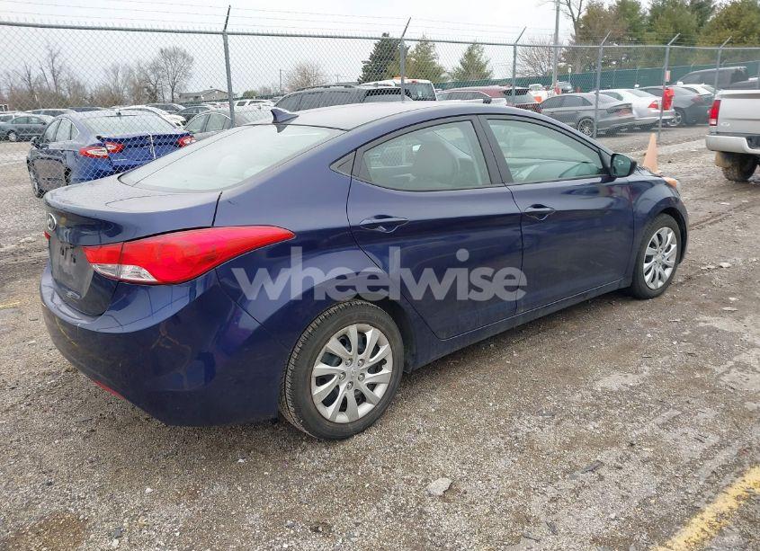 Photo 4 of 2013 Hyundai Elantra GLS (VIN 5NPDH4AE7DH199987)