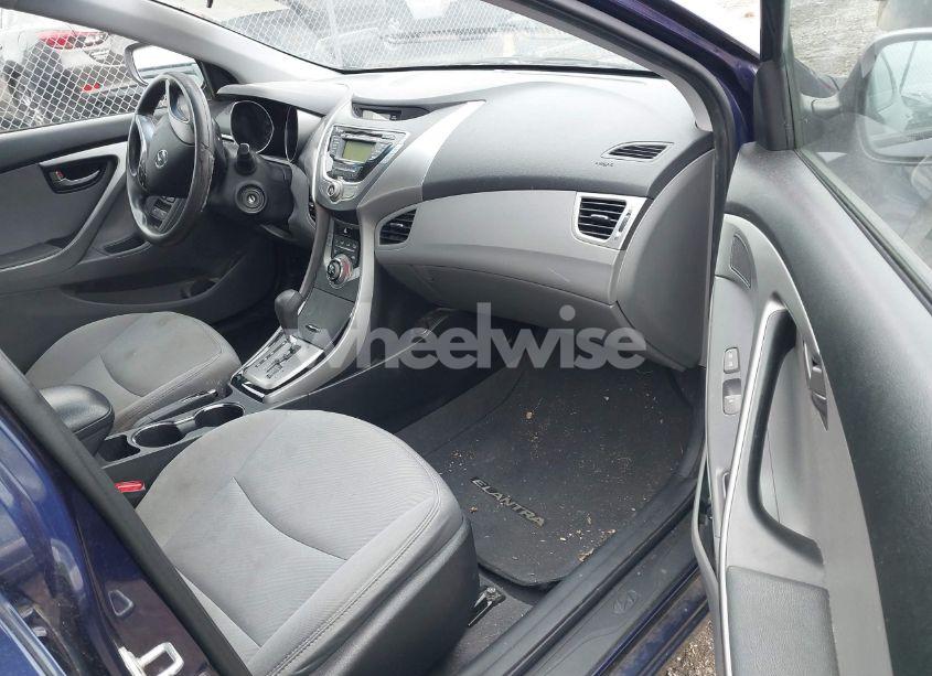 Photo 5 of 2013 Hyundai Elantra GLS (VIN 5NPDH4AE7DH199987)