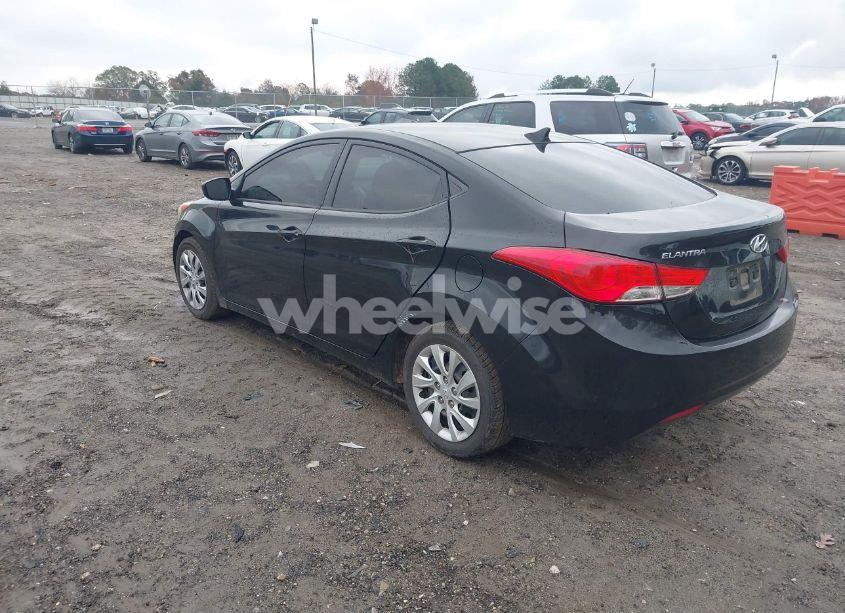 Photo 3 of 2013 Hyundai Elantra GLS (VIN 5NPDH4AE7DH200281)