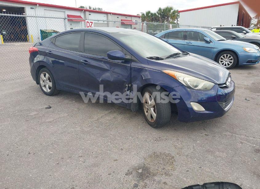 2013 Hyundai Elantra GLS (VIN 5NPDH4AE7DH203925) main photo