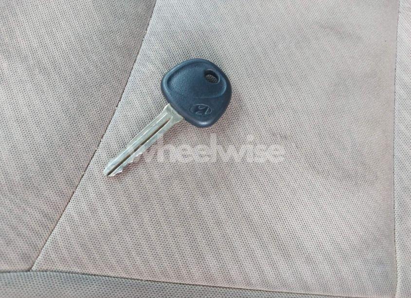 Photo 11 of 2013 Hyundai Elantra GLS (VIN 5NPDH4AE7DH203925)