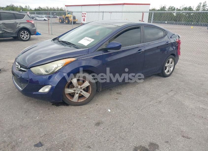Photo 2 of 2013 Hyundai Elantra GLS (VIN 5NPDH4AE7DH203925)