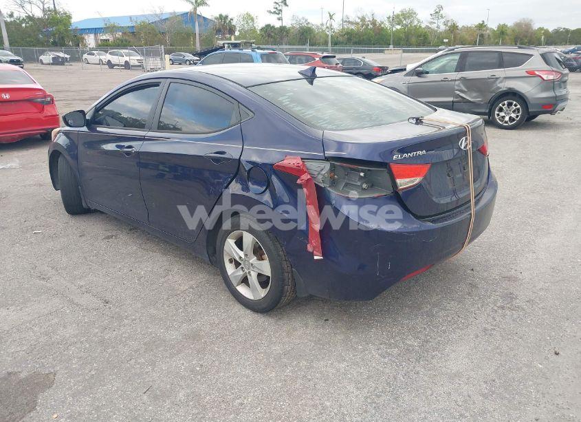 Photo 3 of 2013 Hyundai Elantra GLS (VIN 5NPDH4AE7DH203925)